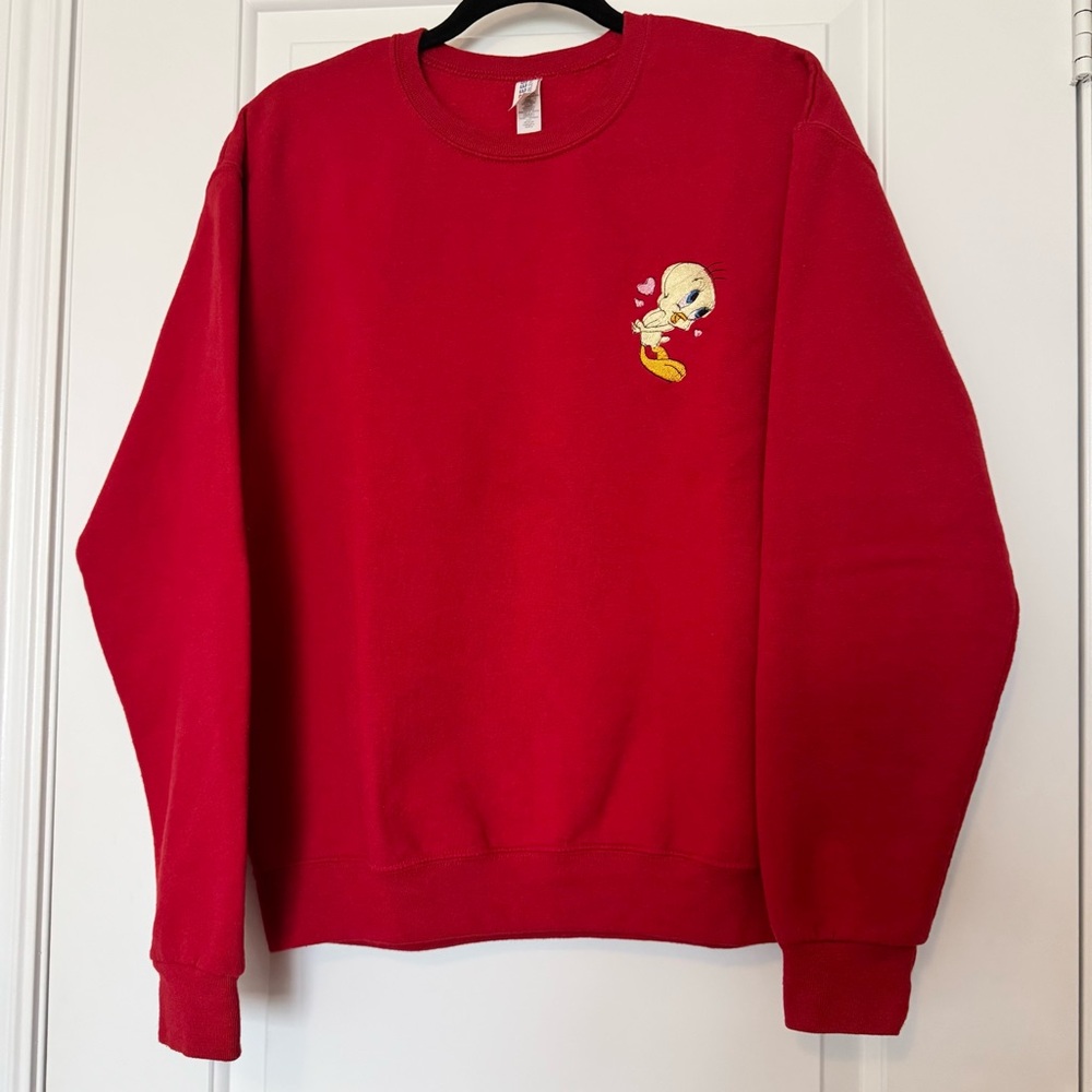 Red Tweety Bird Crewneck Sweatshirt, size medium